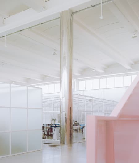 Bottega Bruzziches Headquarters